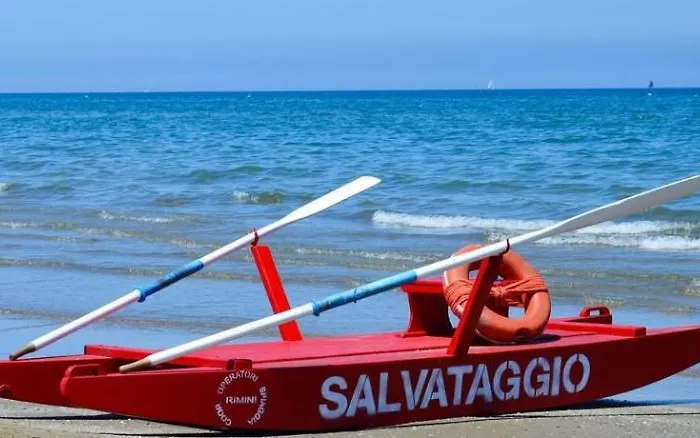 Marinella 3*