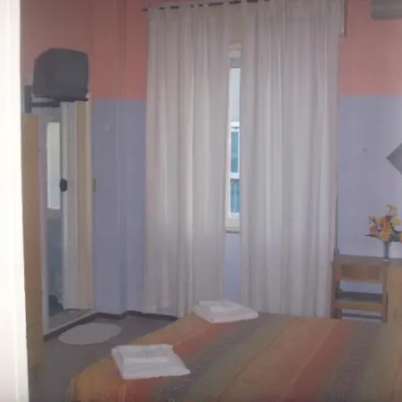 Marinella 3*